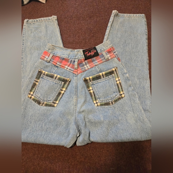 Vintage Traffic Size 9/10 Jeans With Patchwork Like New - Picture 1 of 10